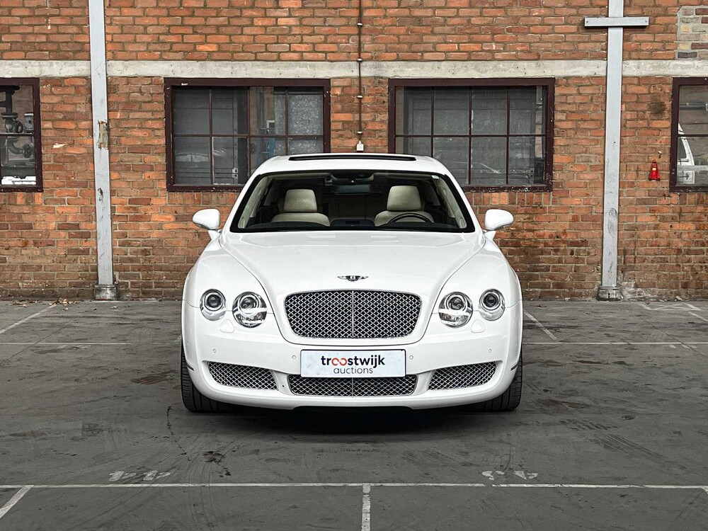 Bentley Continental Flying Spur 6.0 W12 525PS 2006 Youngtimer
