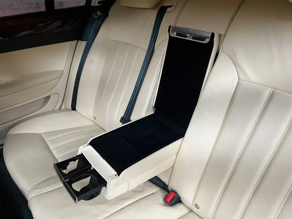 Bentley Continental Flying Spur 6.0 W12 525PS 2006 Youngtimer