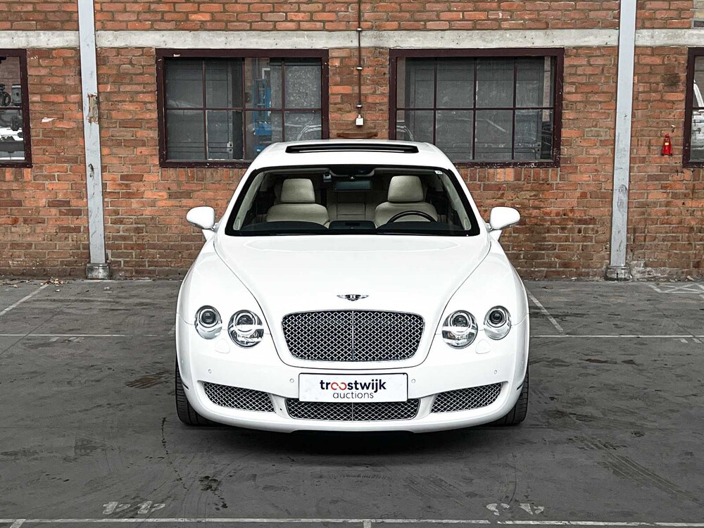 Bentley Continental Flying Spur 6.0 W12 525PS 2006 Youngtimer