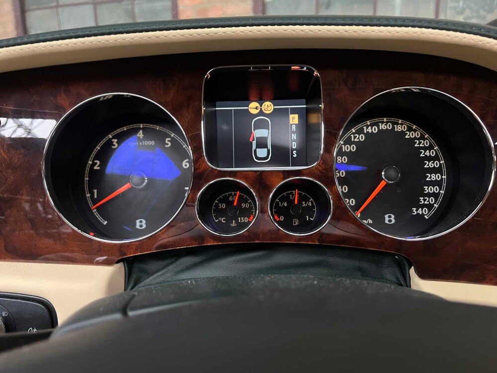 Bentley Continental Flying Spur 6.0 W12 525PS 2006 Youngtimer