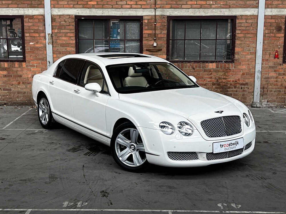 Bentley Continental Flying Spur 6.0 W12 525PS 2006 Youngtimer