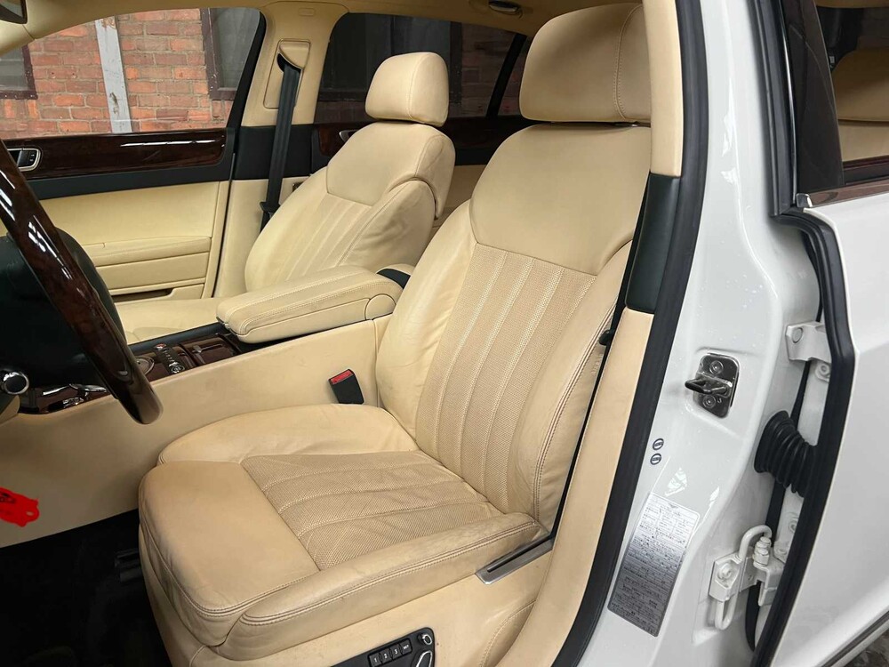 Bentley Continental Flying Spur 6.0 W12 525PS 2006 Youngtimer