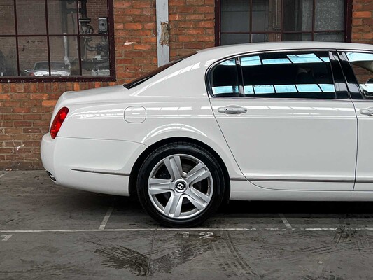 Bentley Continental Flying Spur 6.0 W12 525pk 2006 Youngtimer