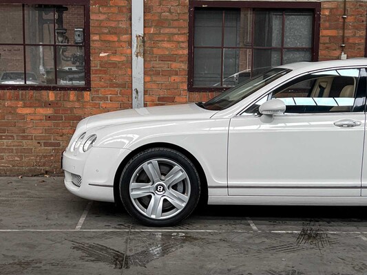 Bentley Continental Flying Spur 6.0 W12 525pk 2006 Youngtimer