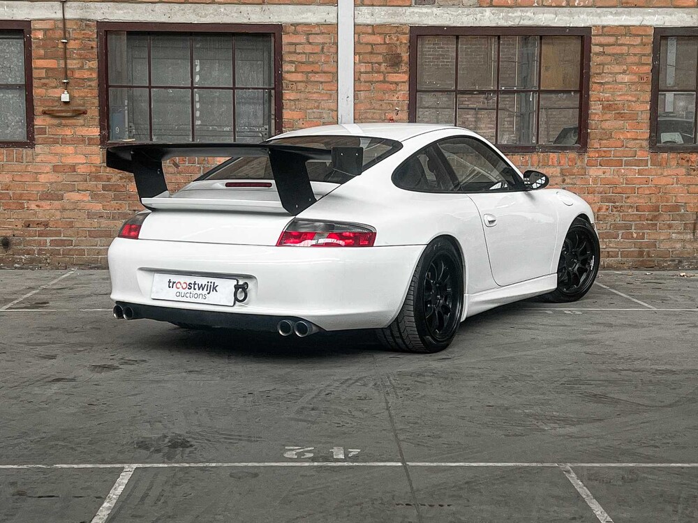 Porsche 911 996 Carrera 3.6 320PS 2001 Youngtimer