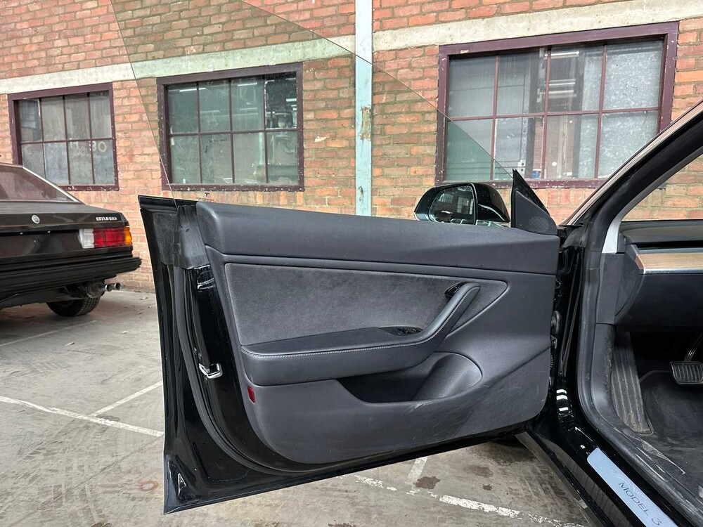 Tesla Model 3 Long Range AWD 75kWh 351PS 2019 (Original-NL), ZJ-171-F