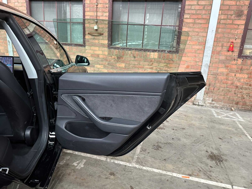 Tesla Model 3 Long Range AWD 75kWh 351PS 2019 (Original-NL), ZJ-171-F