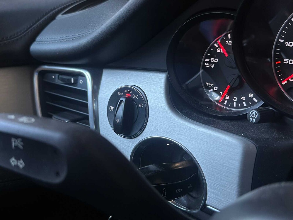 Porsche Panamera GTS 4.8 V8 430PS 2013 (Original-NL + 2. Besitzer), 03-ZVF-7