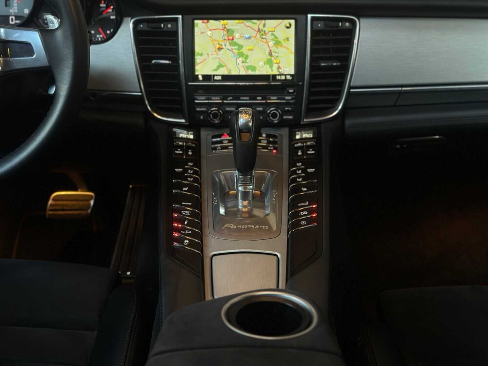 Porsche Panamera GTS 4.8 V8 430PS 2013 (Original-NL + 2. Besitzer), 03-ZVF-7