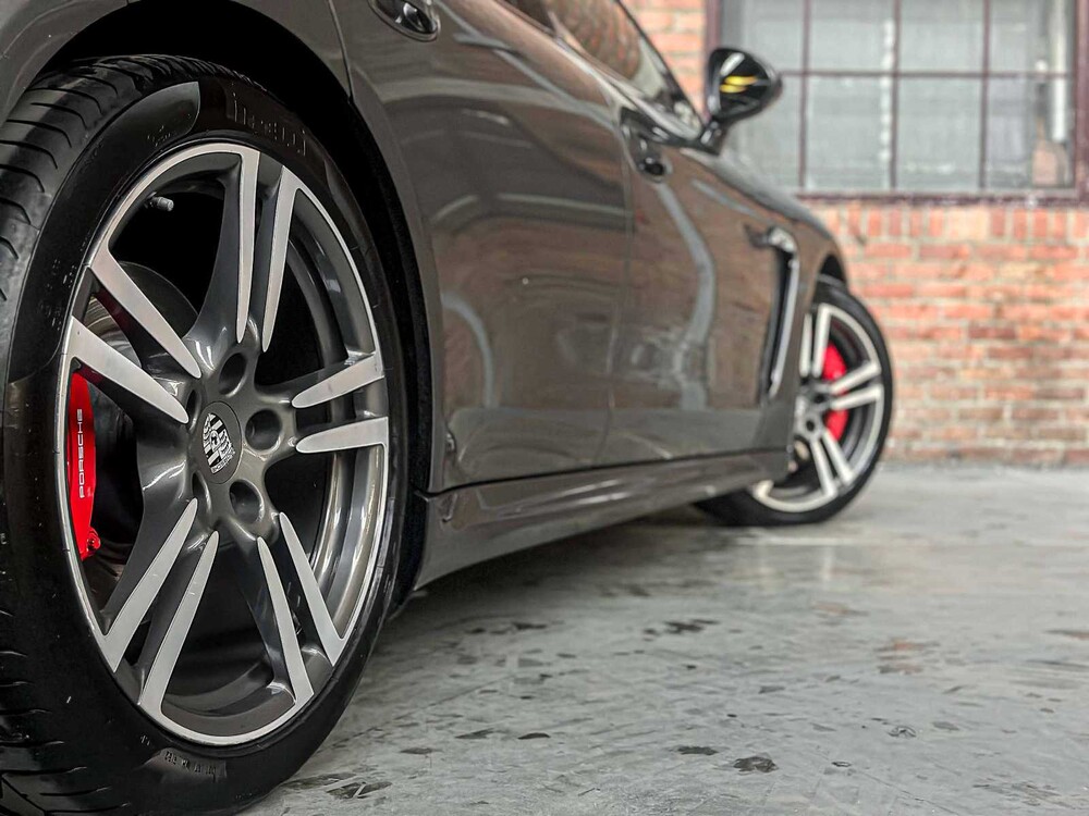 Porsche Panamera GTS 4.8 V8 430PS 2013 (Original-NL + 2. Besitzer), 03-ZVF-7