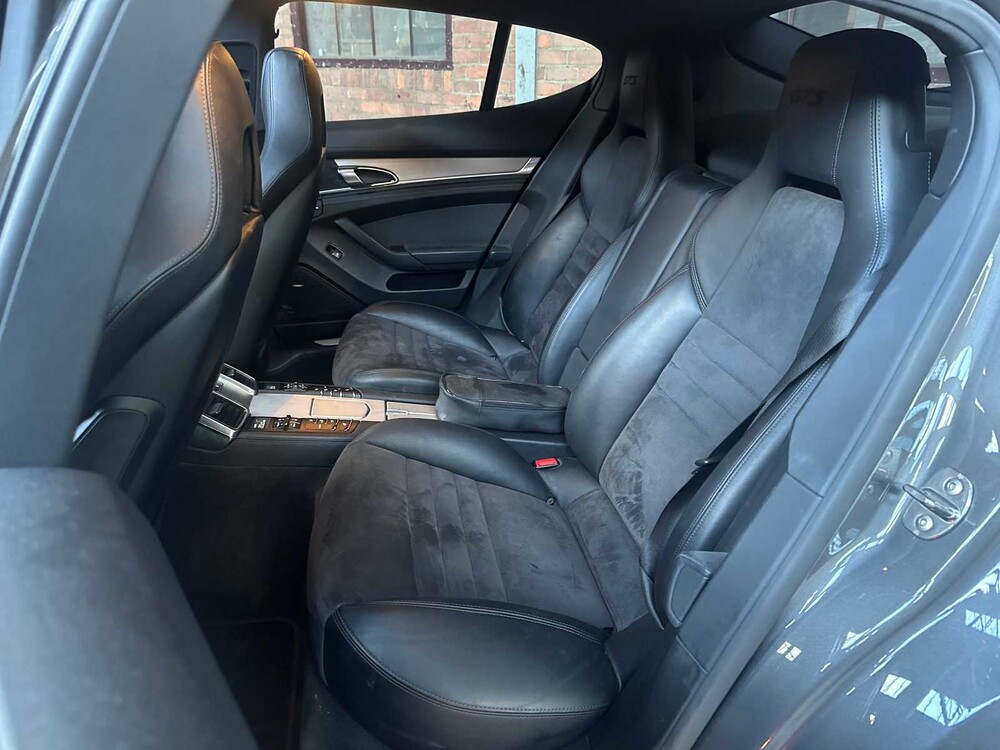 Porsche Panamera GTS 4.8 V8 430PS 2013 (Original-NL + 2. Besitzer), 03-ZVF-7