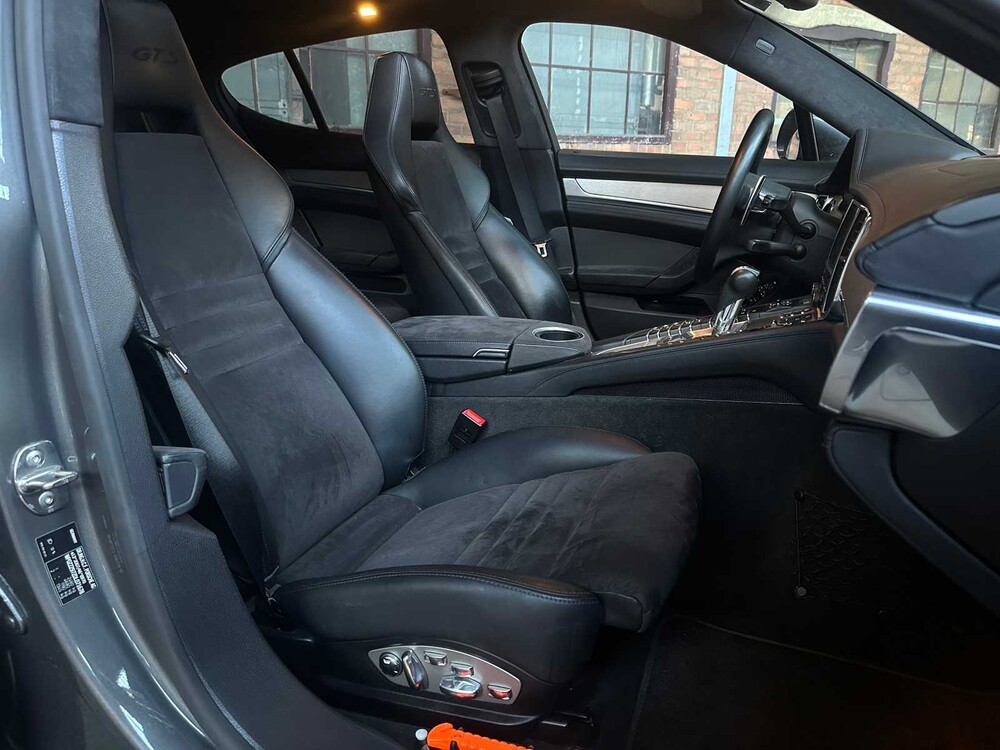 Porsche Panamera GTS 4.8 V8 430PS 2013 (Original-NL + 2. Besitzer), 03-ZVF-7