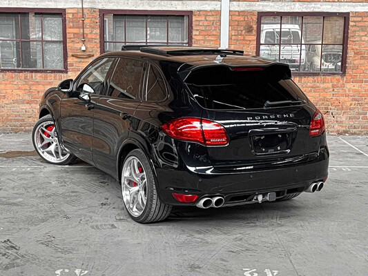 Porsche Cayenne Turbo 4.8 V8 500pk 2012 (80.000 KM)