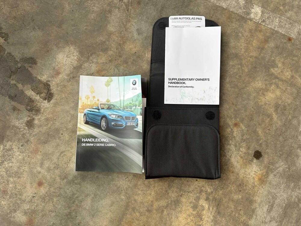 BMW 220i Cabriolet High Executive 184PS 2018 (Original-NL + 1. Besitzer) F23 2er, TT-870-G