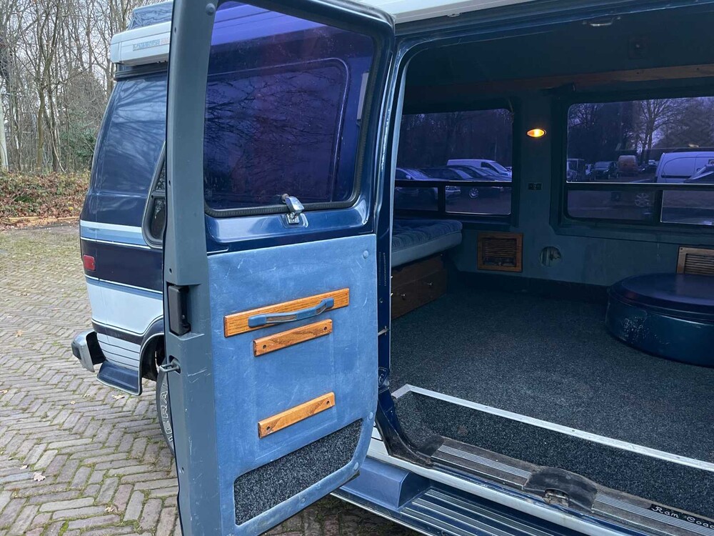 Dodge Ram 250 Camper 230PS 1993, 76-VZ-GV