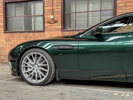 Aston Martin V12 Vanquish S 5.9 528pk 2006, S-576-XV