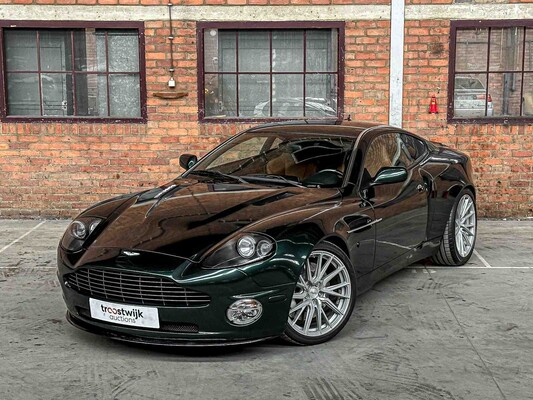 Aston Martin V12 Vanquish S 5.9 528pk 2006, S-576-XV