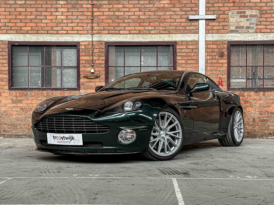 Aston Martin V12 Vanquish S 5.9 528pk 2006, S-576-XV