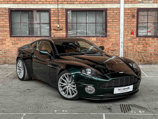 Aston Martin V12 Vanquish S 5.9 528pk 2006, S-576-XV