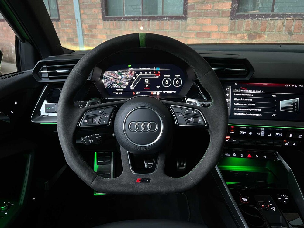 Audi RS3 Limousine 2.5 TFSI Quattro 400PS 2023, NL Nummernschild (WERKSGARANTIE)