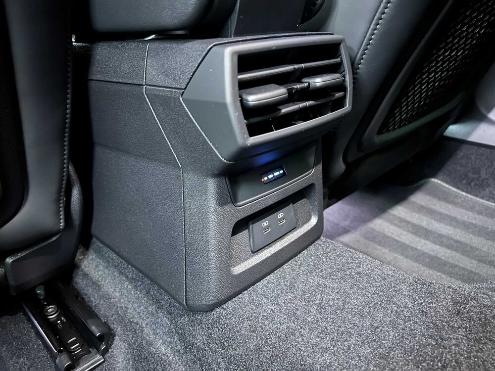 Audi RS3 Limousine 2.5 TFSI Quattro 400PS 2023, NL Nummernschild (WERKSGARANTIE)