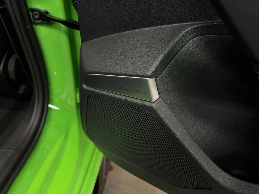 Audi RS3 Limousine 2.5 TFSI Quattro 400PS 2023, NL Nummernschild (WERKSGARANTIE)