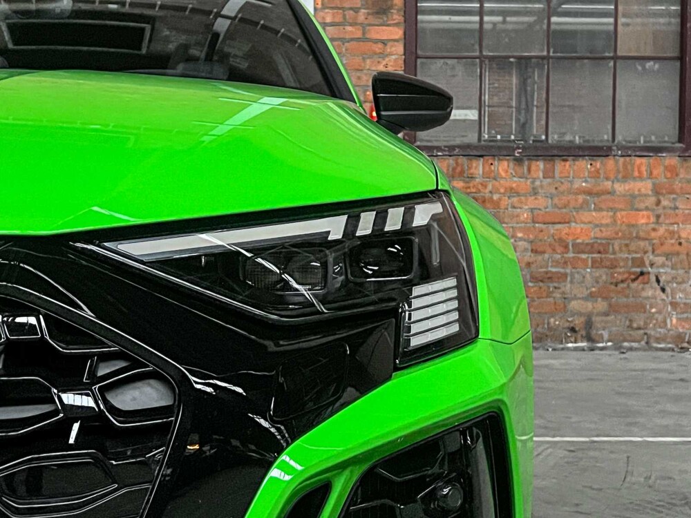 Audi RS3 Limousine 2.5 TFSI Quattro 400PS 2023, NL Nummernschild (WERKSGARANTIE)