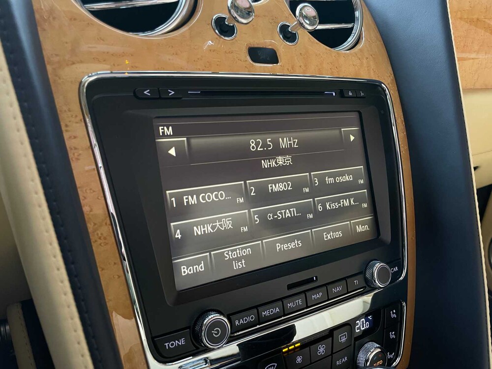 Bentley Continental GTC 4.0 V8 50PS 2012 (8-Gang)