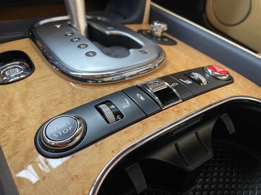 Bentley Continental GTC 4.0 V8 50PS 2012 (8-Gang)