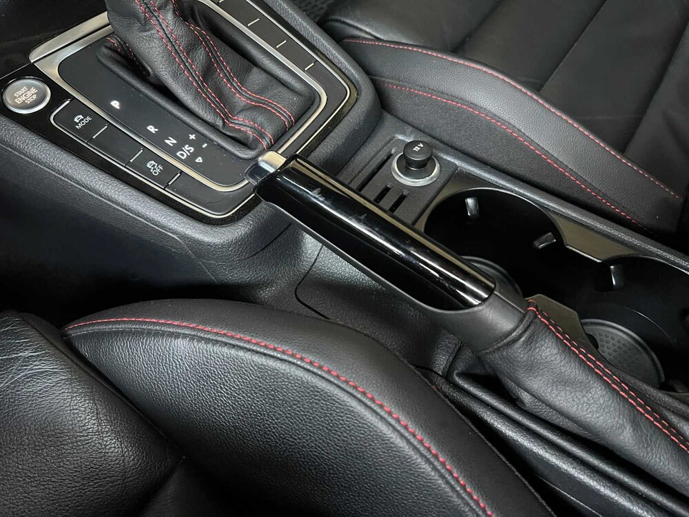 Volkswagen Golf GTI VIII 2.0 TSI 320PS 2015, H-108-FJ