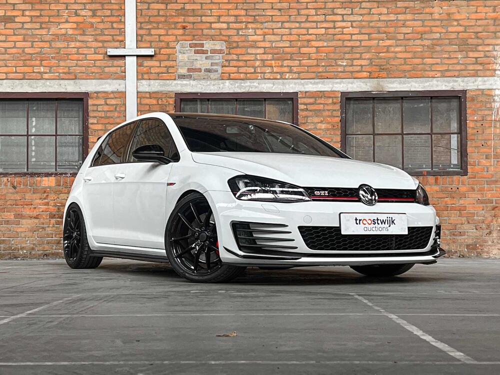 Volkswagen Golf GTI VIII 2.0 TSI 320PS 2015, H-108-FJ