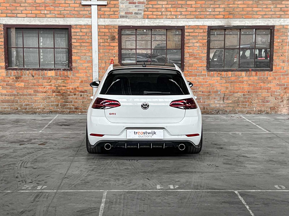 Volkswagen Golf GTI VIII 2.0 TSI 320PS 2015, H-108-FJ