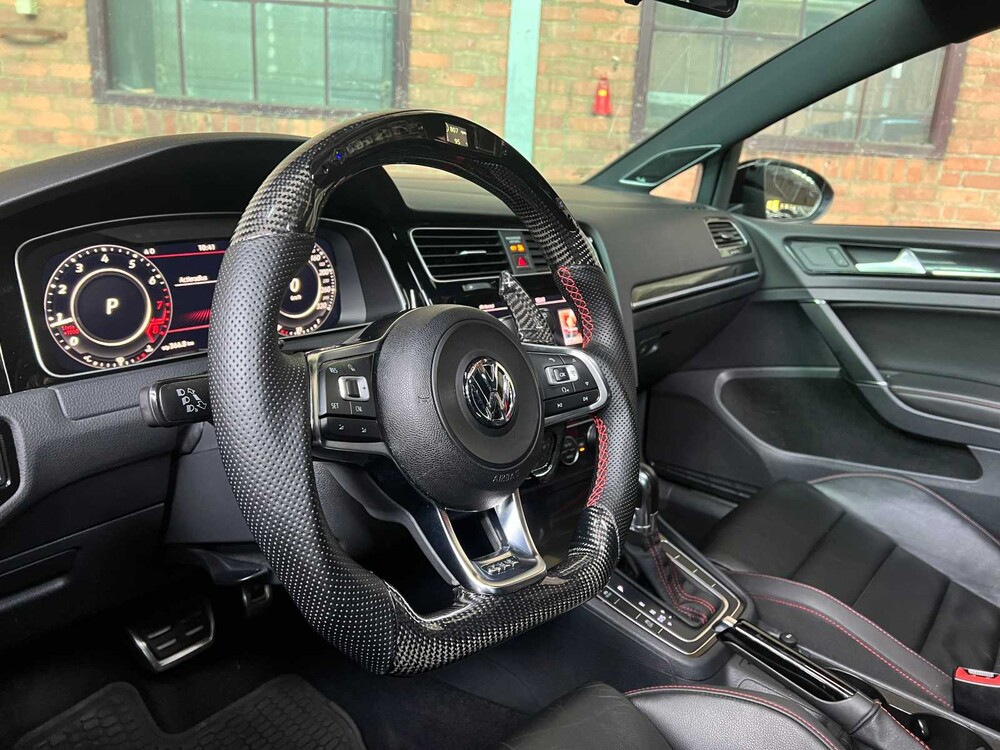 Volkswagen Golf GTI VIII 2.0 TSI 320PS 2015, H-108-FJ