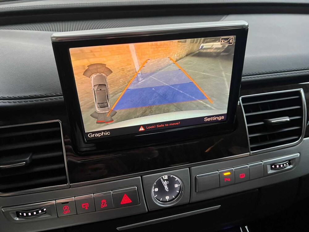 Audi A8 lang 6.3 W12 Quattro 500PS 2013