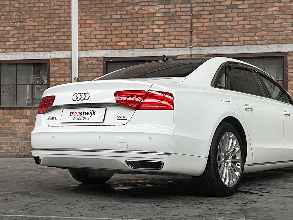 Audi A8 lang 6.3 W12 Quattro 500PS 2013