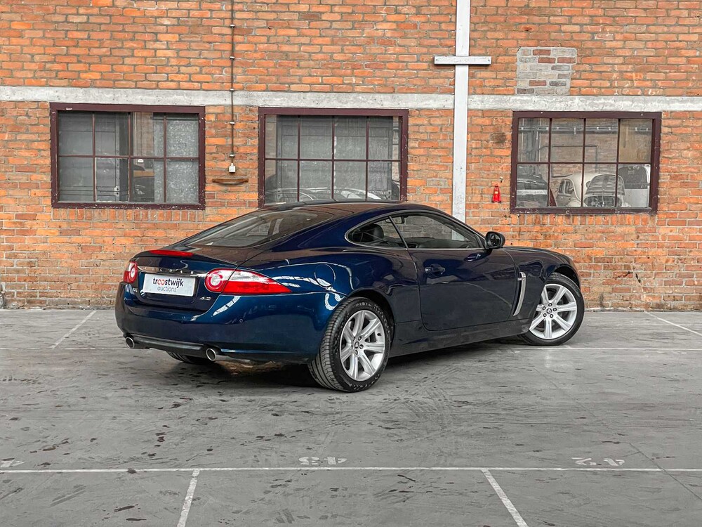 Jaguar XK 4.2 V8 Coupé 298PS 2007, 98-ZH-VD