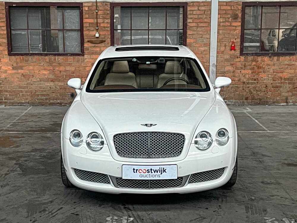 Bentley Continental Flying Spur 6.0 W12 525PS 2009 Youngtimer