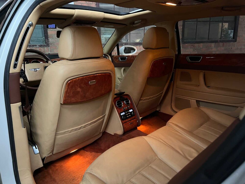 Bentley Continental Flying Spur 6.0 W12 525PS 2009 Youngtimer