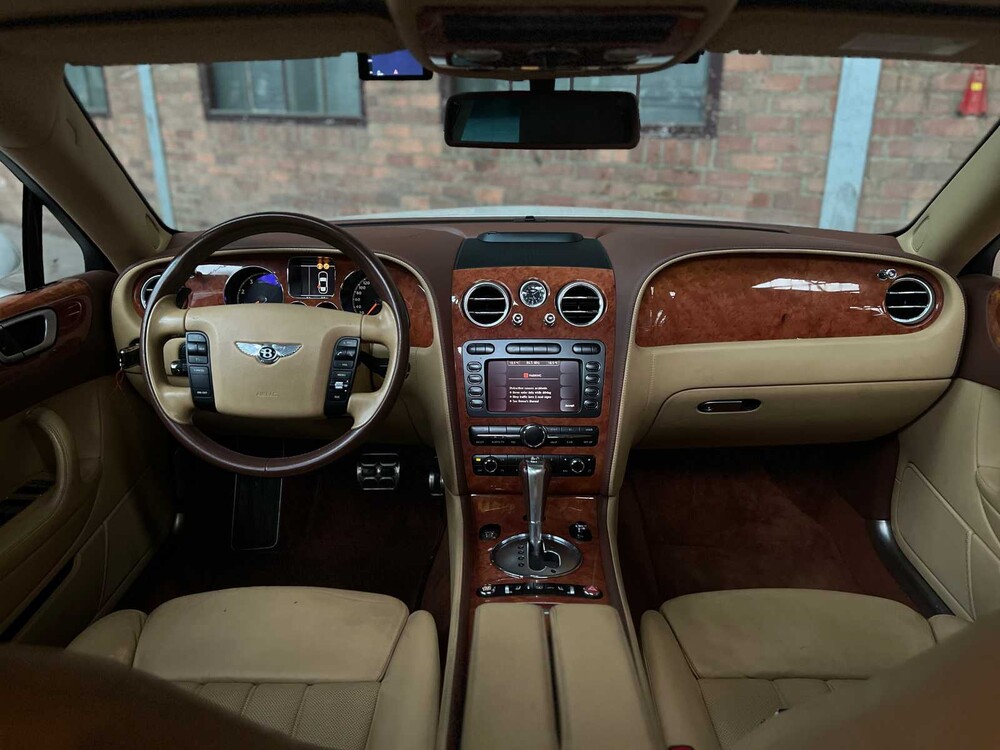 Bentley Continental Flying Spur 6.0 W12 525PS 2009 Youngtimer