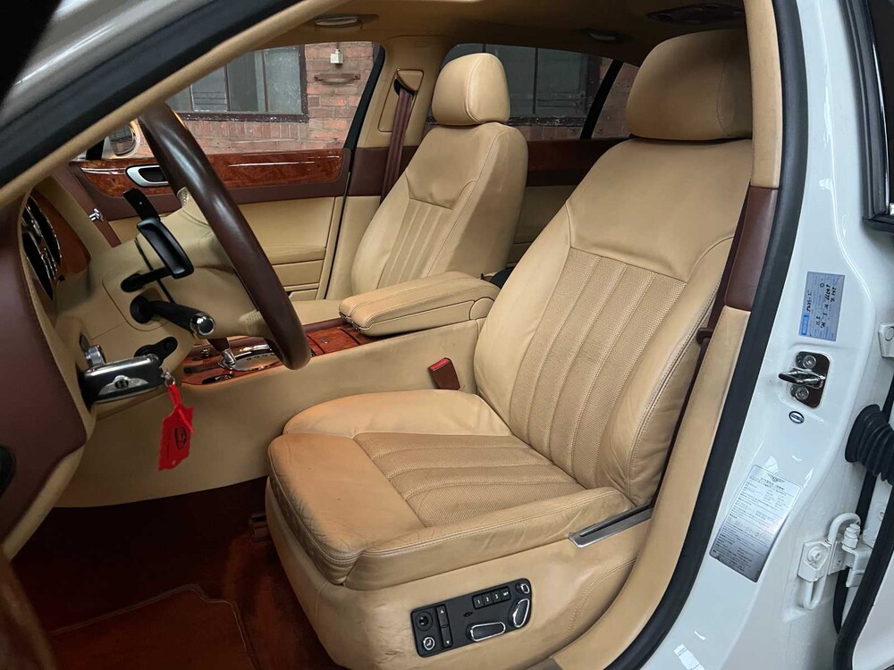 Bentley Continental Flying Spur 6.0 W12 525PS 2009 Youngtimer