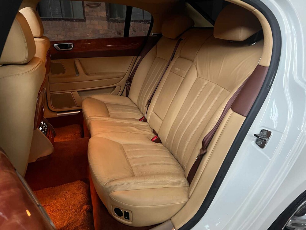 Bentley Continental Flying Spur 6.0 W12 525PS 2009 Youngtimer