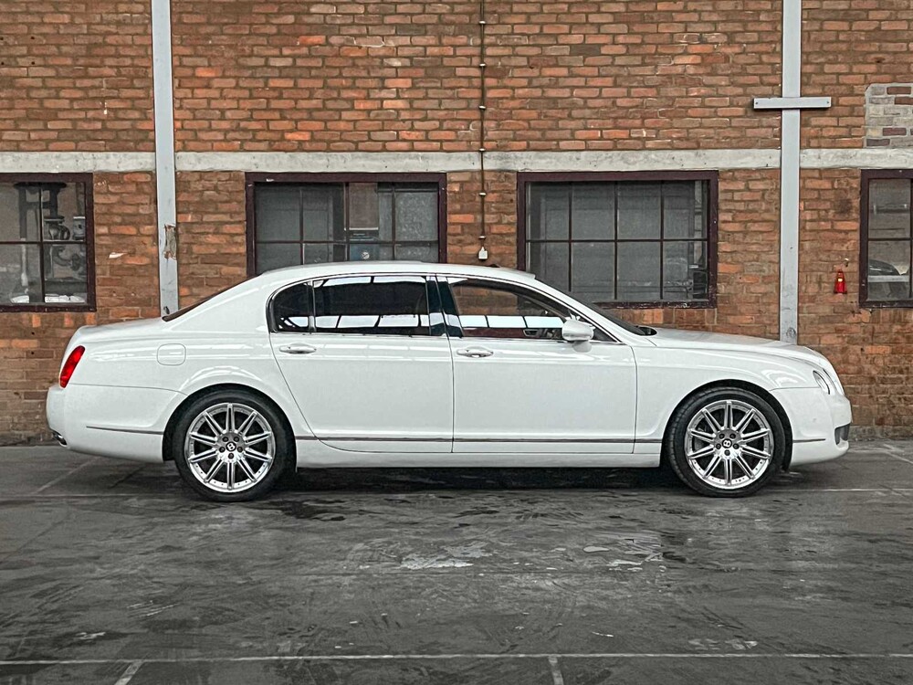 Bentley Continental Flying Spur 6.0 W12 525PS 2009 Youngtimer