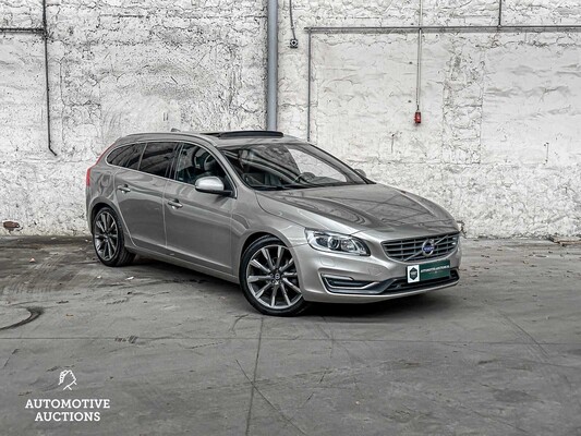 Volvo V60 2.0 T5 Ocean Race 245pk 2015 245pk 2015, N-183-LT