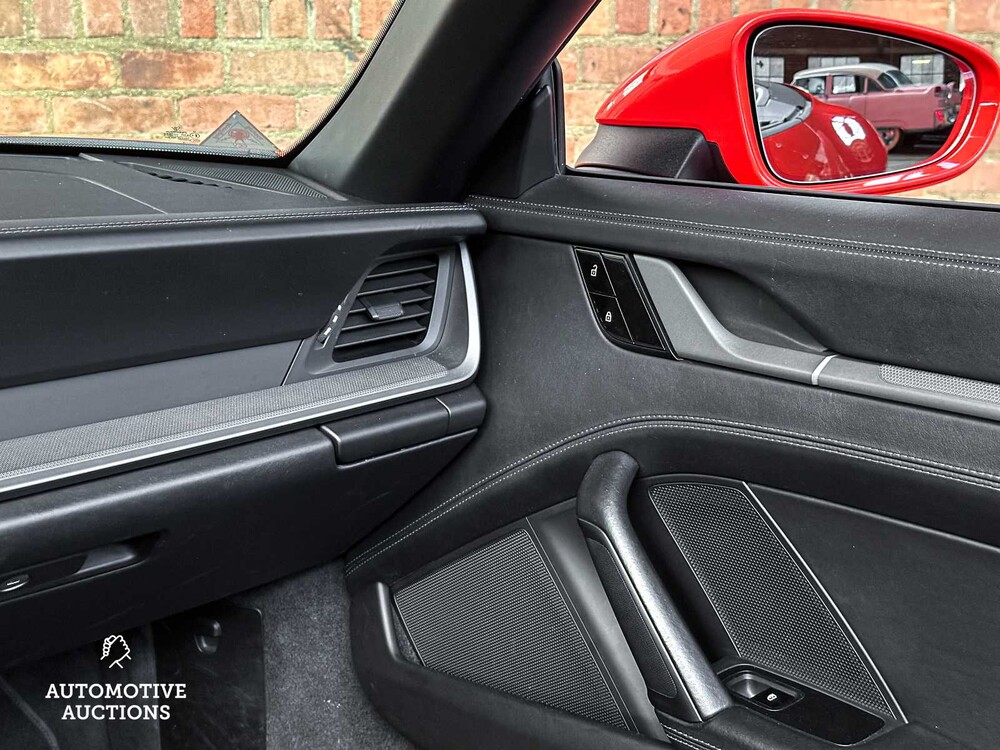 Porsche 911 Cabriolet Carrera S Sport-Design Sport-Chrono 450hp 2020-MY 992 NW-Model, J-293-FL