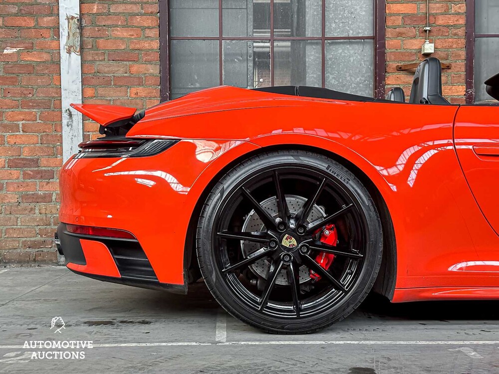 Porsche 911 Cabriolet Carrera S Sport-Design Sport-Chrono 450hp 2020-MY 992 NW-Model, J-293-FL