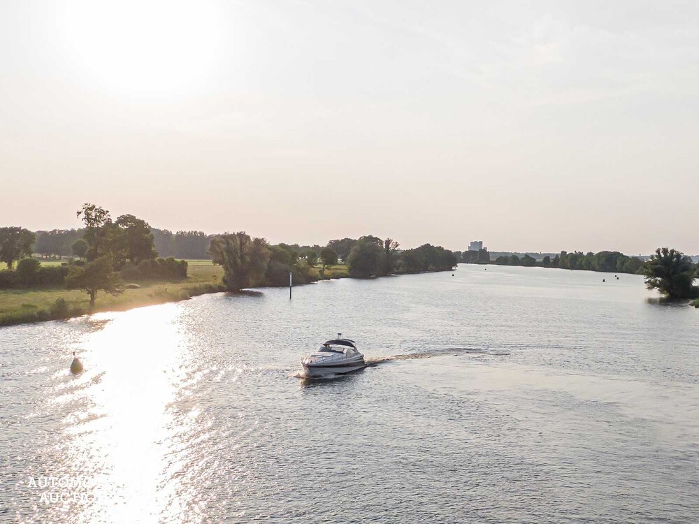 Pershing PERSHING 45 1220hp 2x V12 High-Performance Yacht