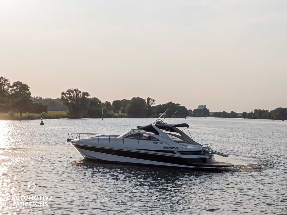 Pershing PERSHING 45 1220hp 2x V12 High-Performance Yacht