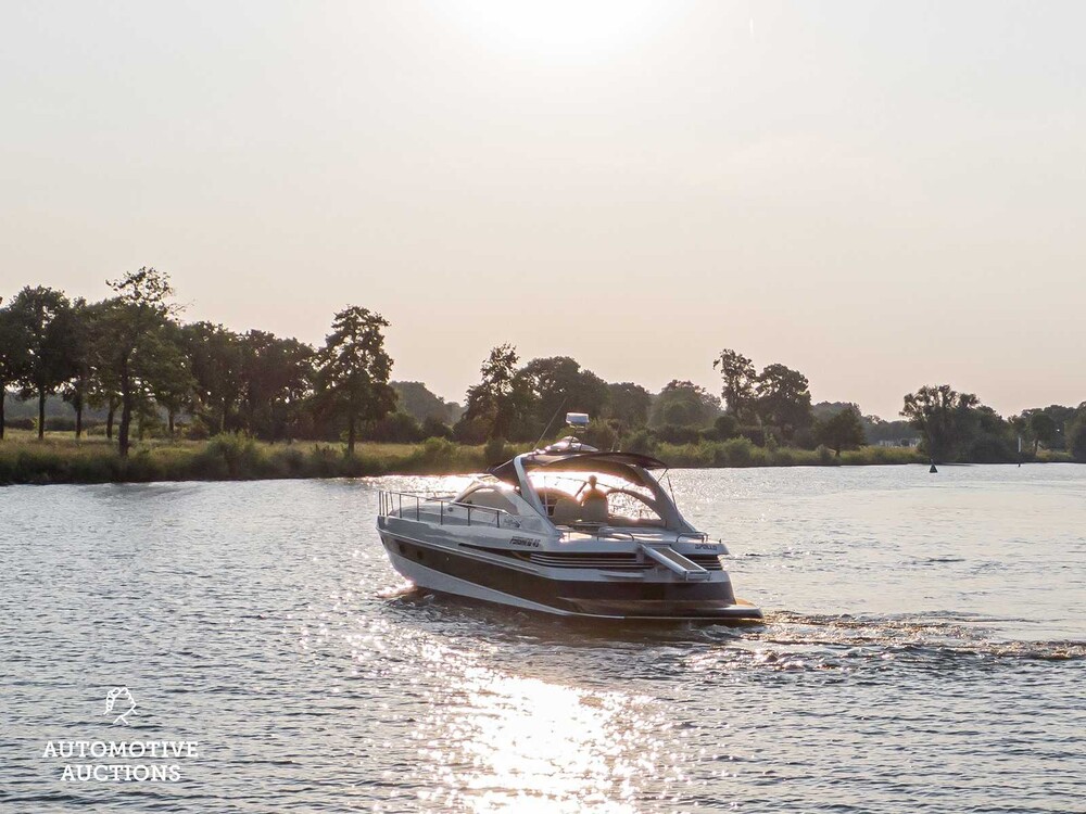 Pershing PERSHING 45 1220hp 2x V12 High-Performance Yacht
