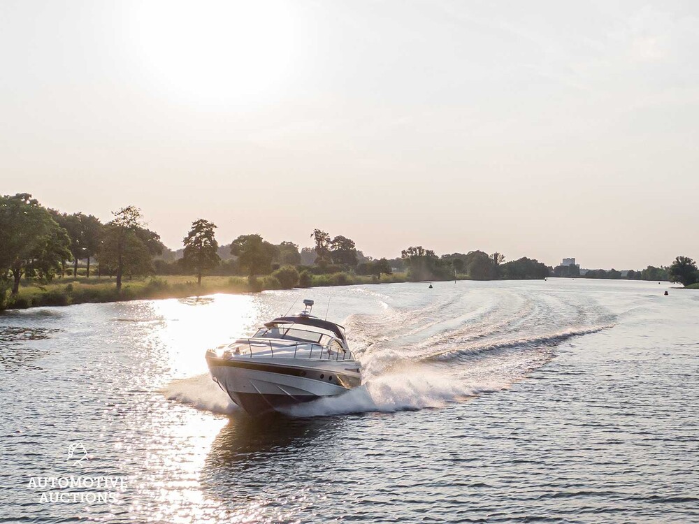 Pershing PERSHING 45 1220hp 2x V12 High-Performance Yacht