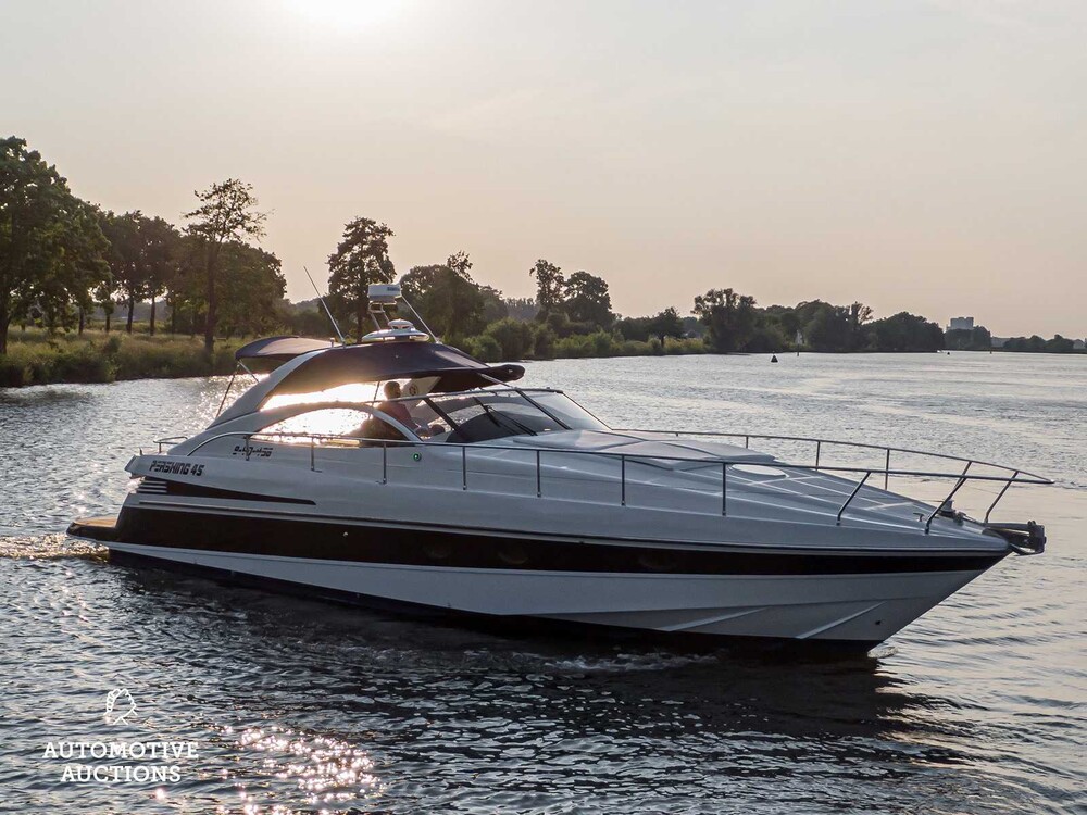Pershing PERSHING 45 1220hp 2x V12 High-Performance Yacht